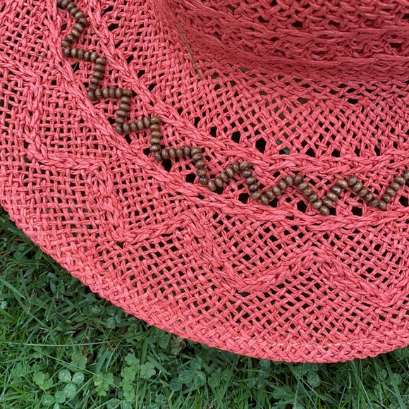 Hat Collection eighteen -  Mango Size OS NWT - Picture 2 of 8